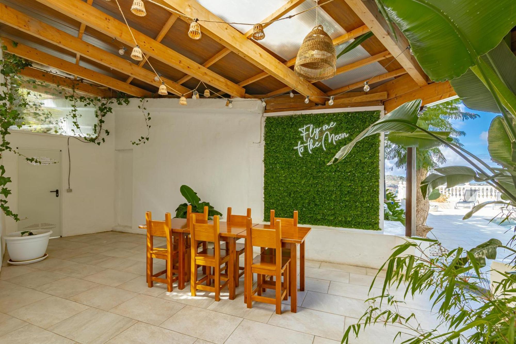 Lunatika House เบกา เด ซานมาเตโอ ภายนอก รูปภาพ